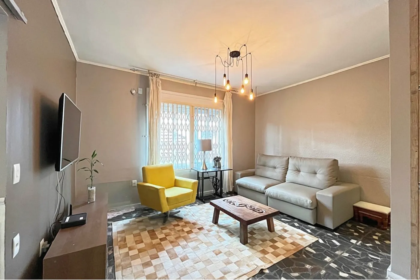 MDVLDS 330 Apto 610191037-81 - REMAX Casa Sul Exclusividades