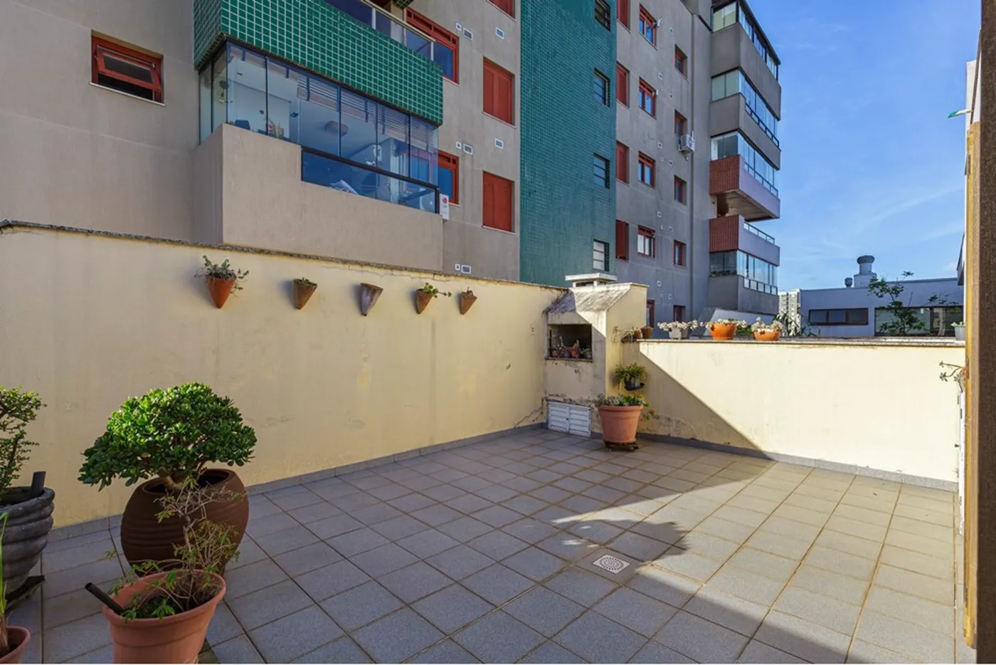 BFGJT 215 Apto 610371009-213 - REMAX Rocket Exclusividades