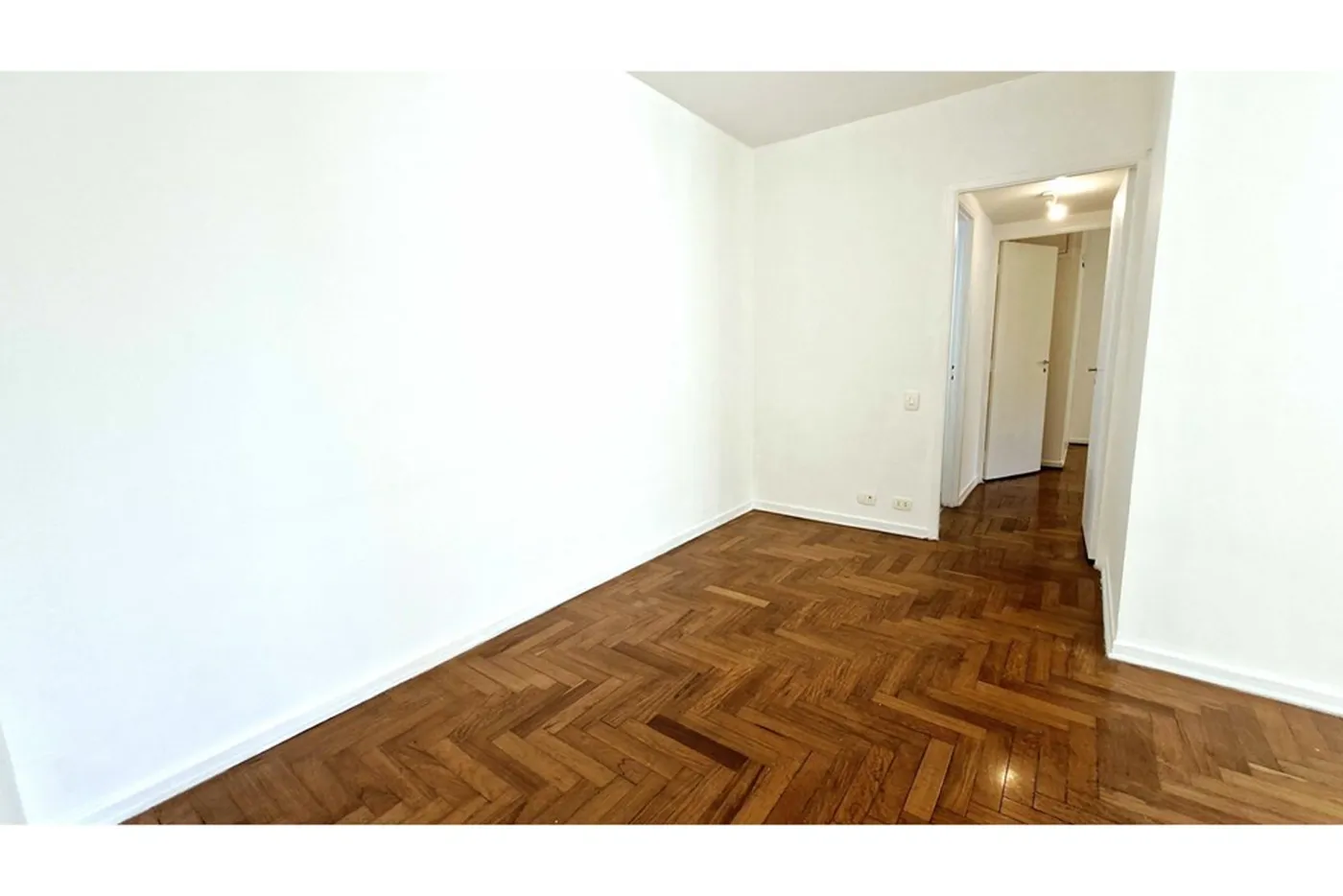 BCCSC 125 Apto 601361003-184 - REMAX Trio Exclusividades