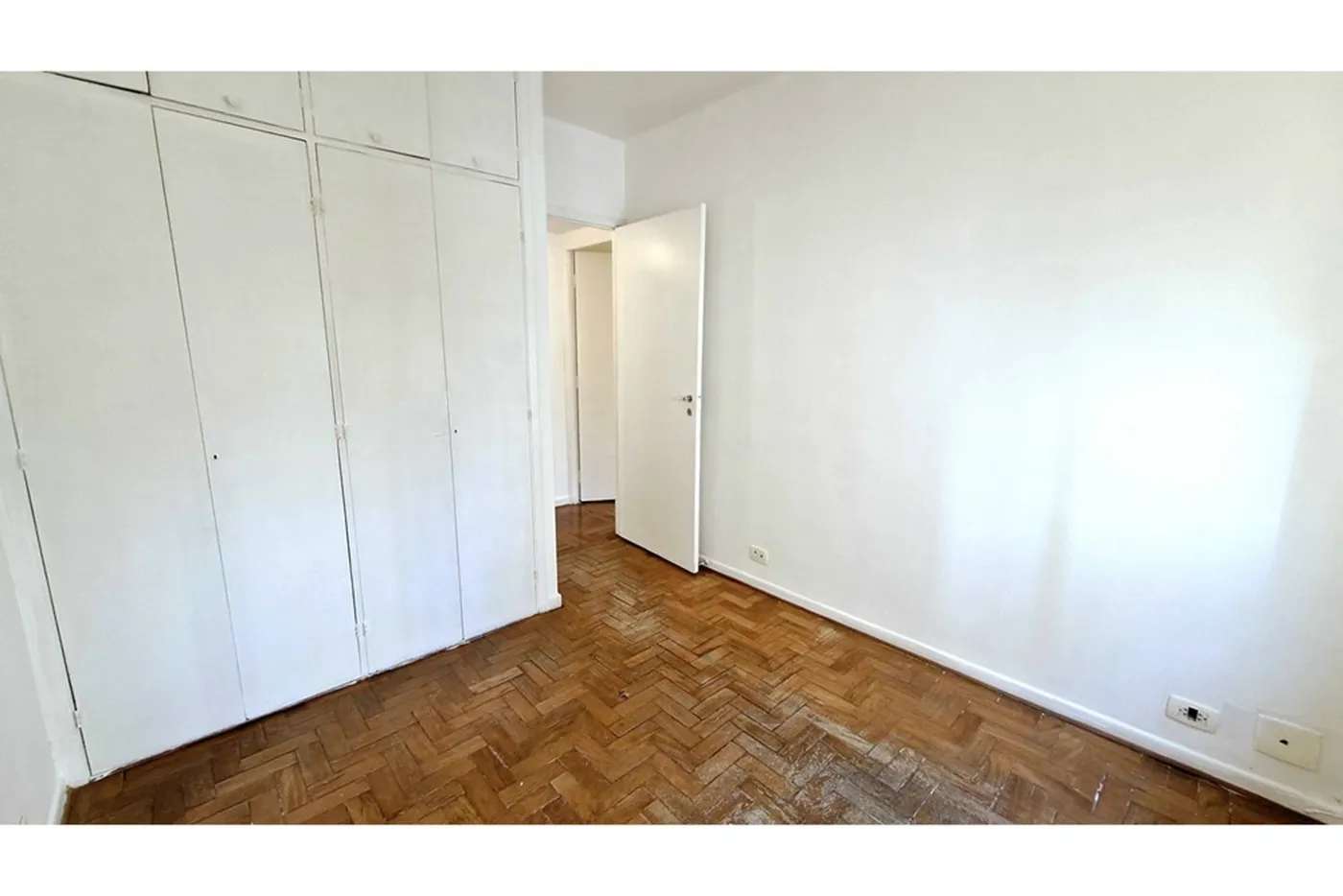 BCCSC 125 Apto 601361003-184 - REMAX Trio Exclusividades