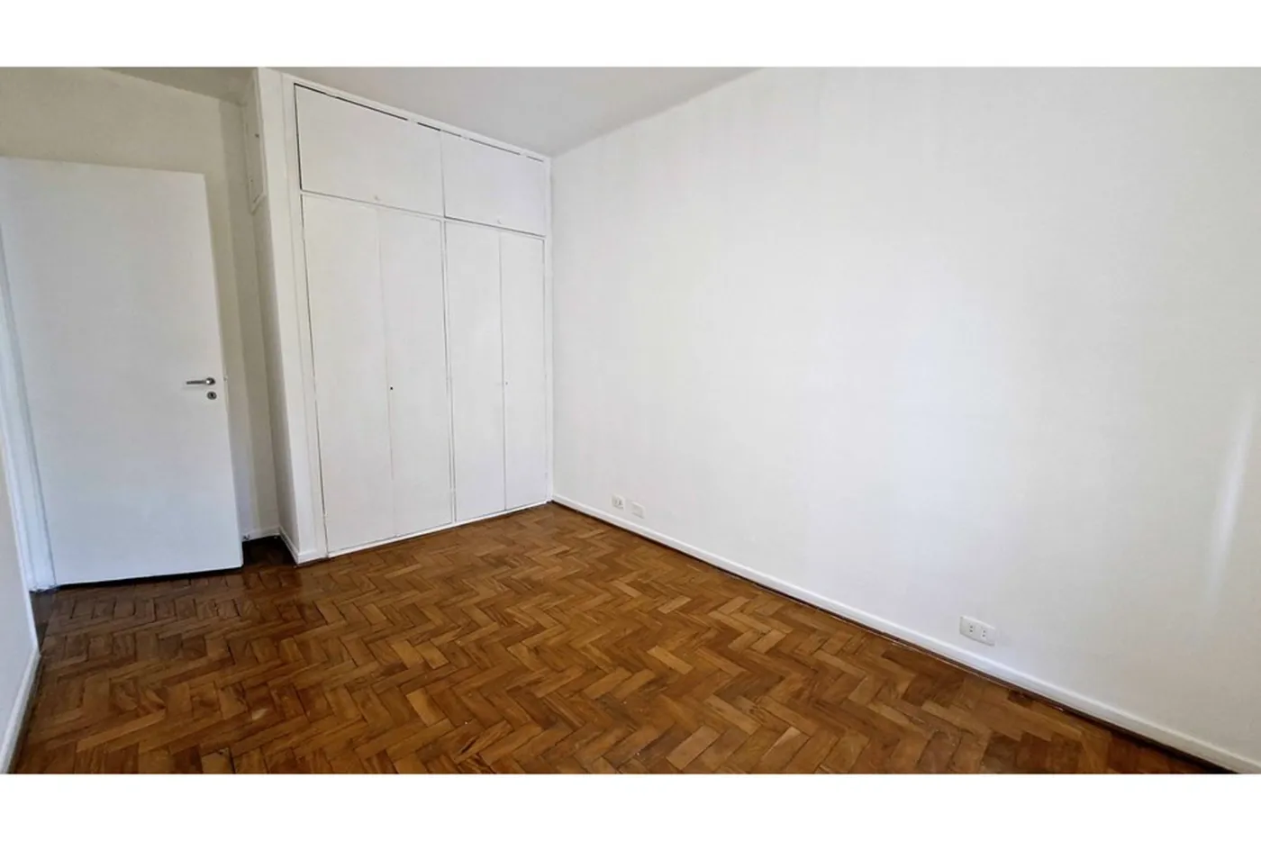 BCCSC 125 Apto 601361003-184 - REMAX Trio Exclusividades