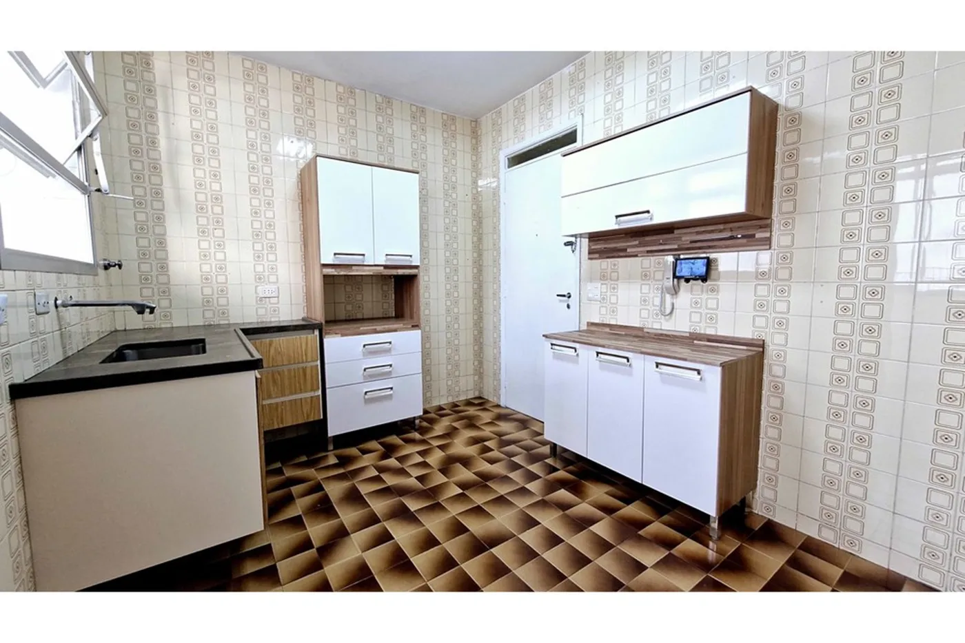 BCCSC 125 Apto 601361003-184 - REMAX Trio Exclusividades