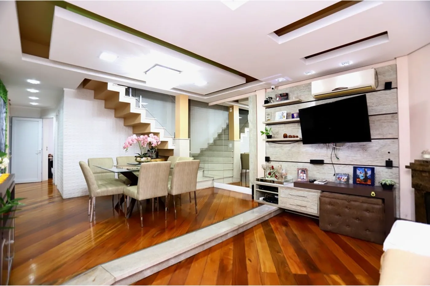 BVVLB 104 Casa 612531061-10 - Remax MC3 Exclusividades