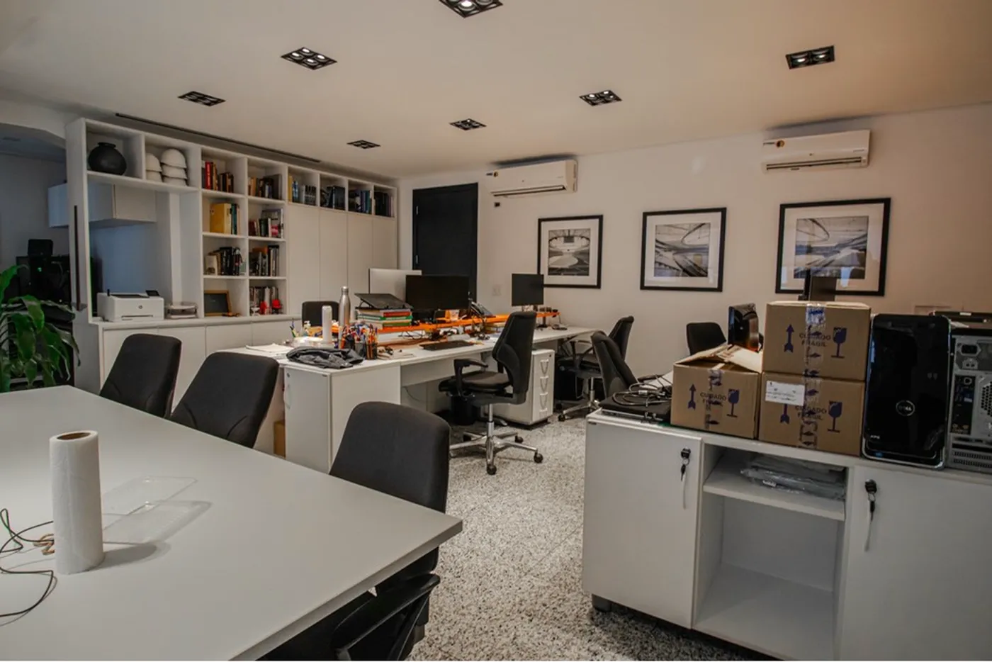 PC 580 Sala 601371001-98 - REMAX Boutique Exclusividades