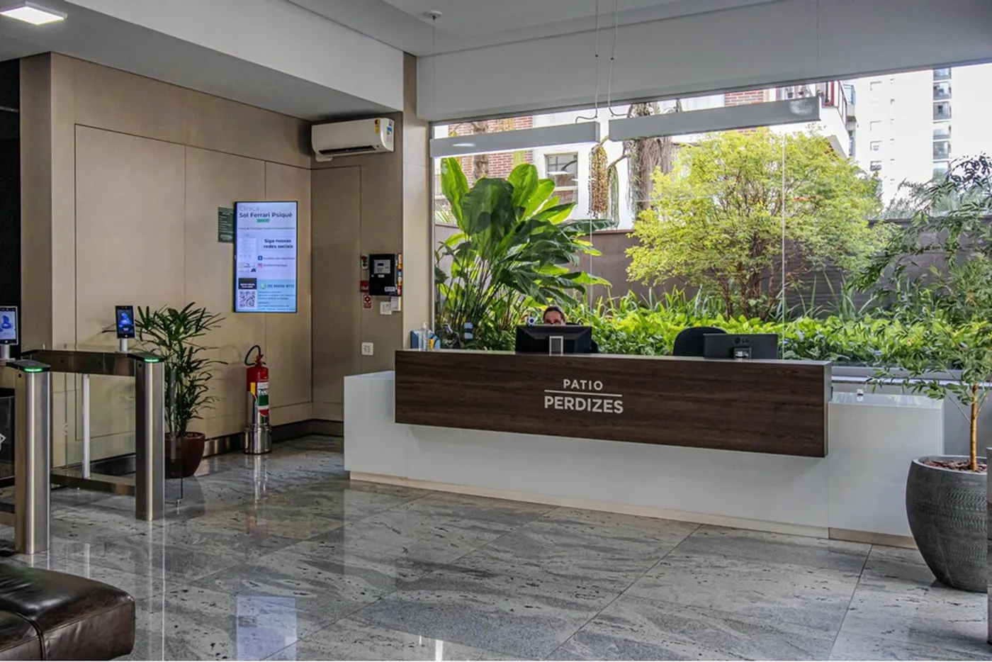 PC 580 Sala 601371001-98 - REMAX Boutique Exclusividades