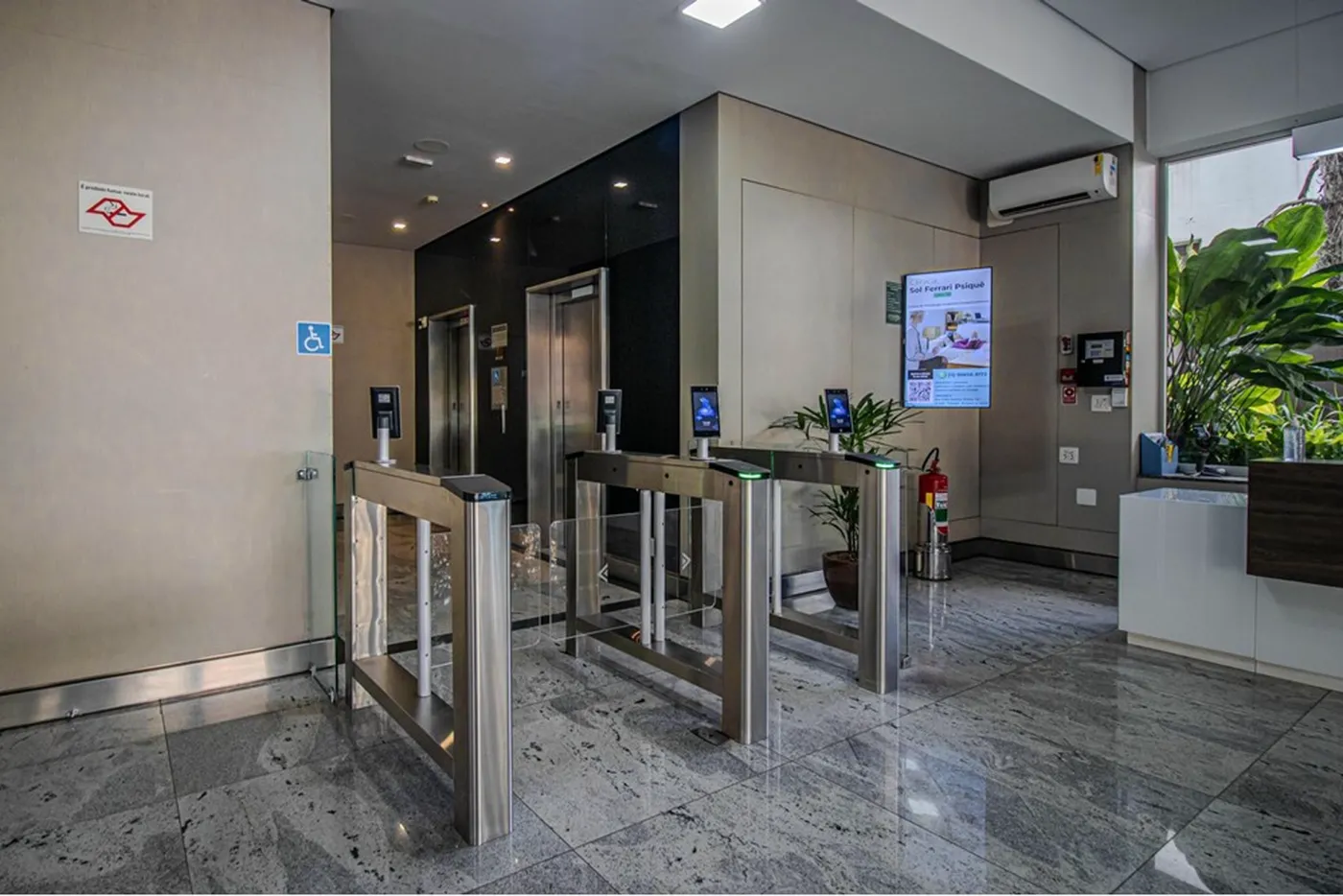 PC 580 Sala 601371001-99 - REMAX Boutique Exclusividades