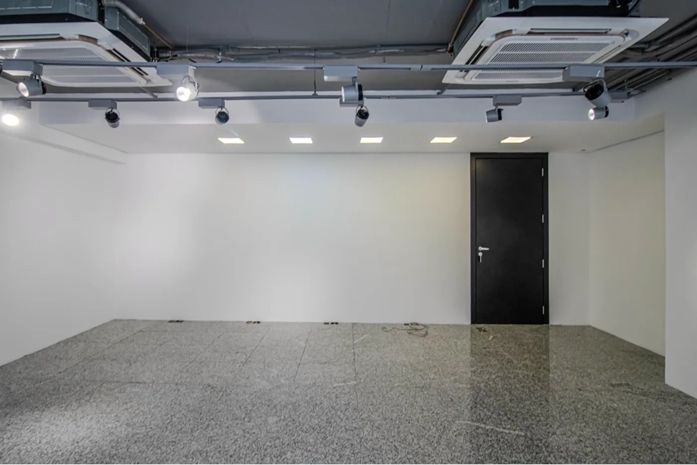 PC 580 Sala 601371001-99 - REMAX Boutique Exclusividades