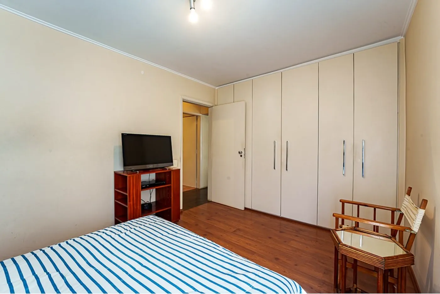 POF 1380 Apto 601371031-54 - REMAX Boutique Exclusividades