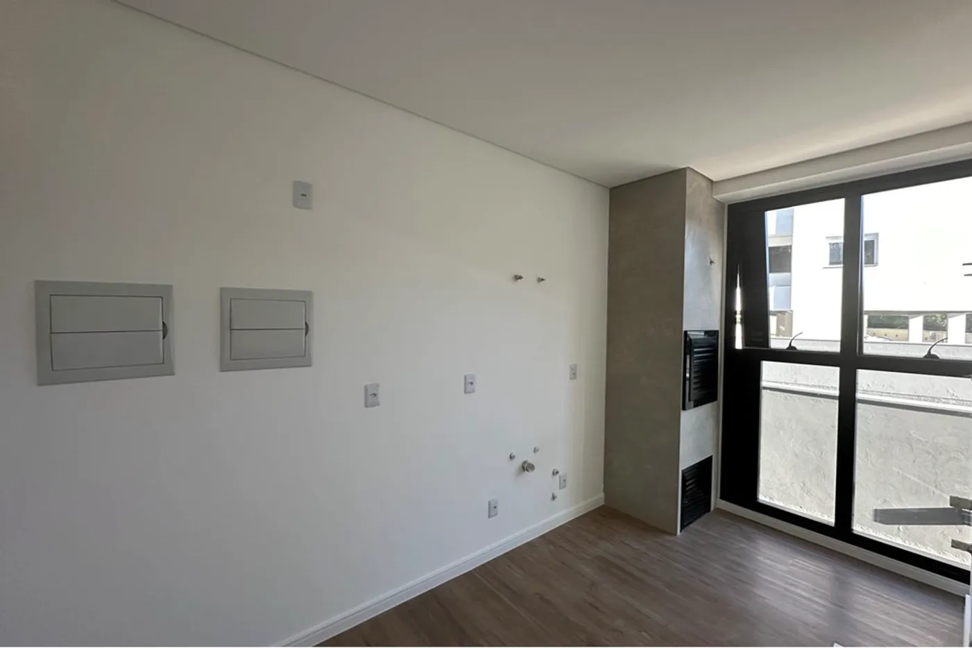 ILI 44 Apto 590441010-63 - REMAX Dream On II Exclusividades