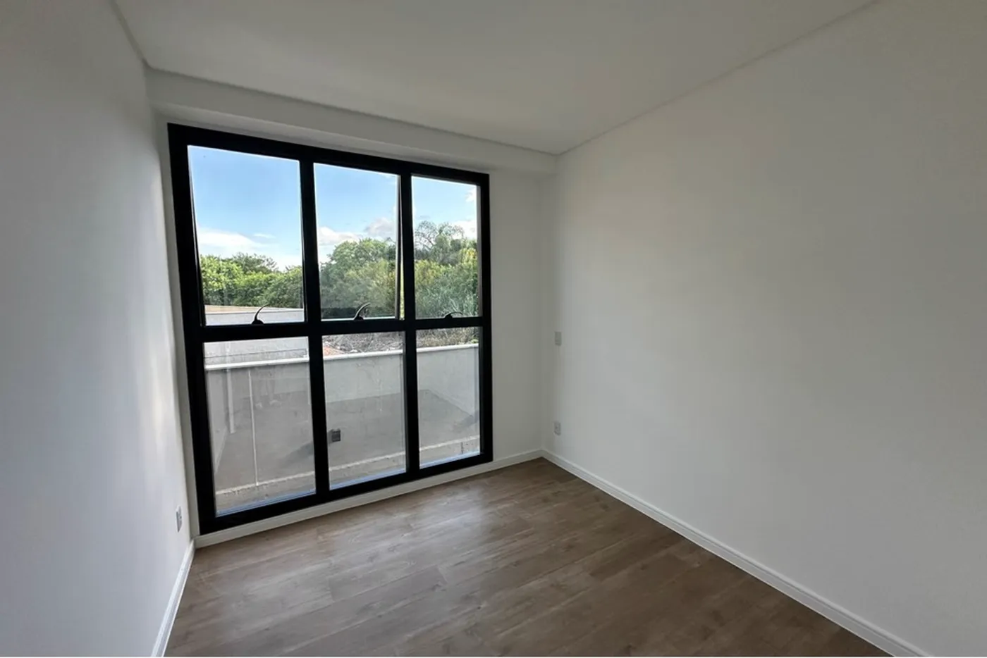ILI 44 Apto 590441010-63 - REMAX Dream On II Exclusividades