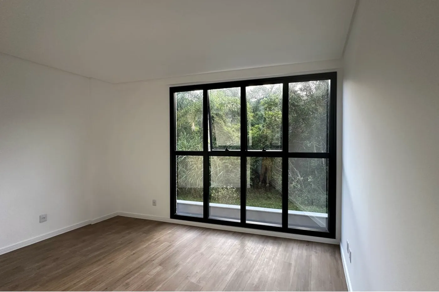 ILI 44 Apto 590441010-63 - REMAX Dream On II Exclusividades