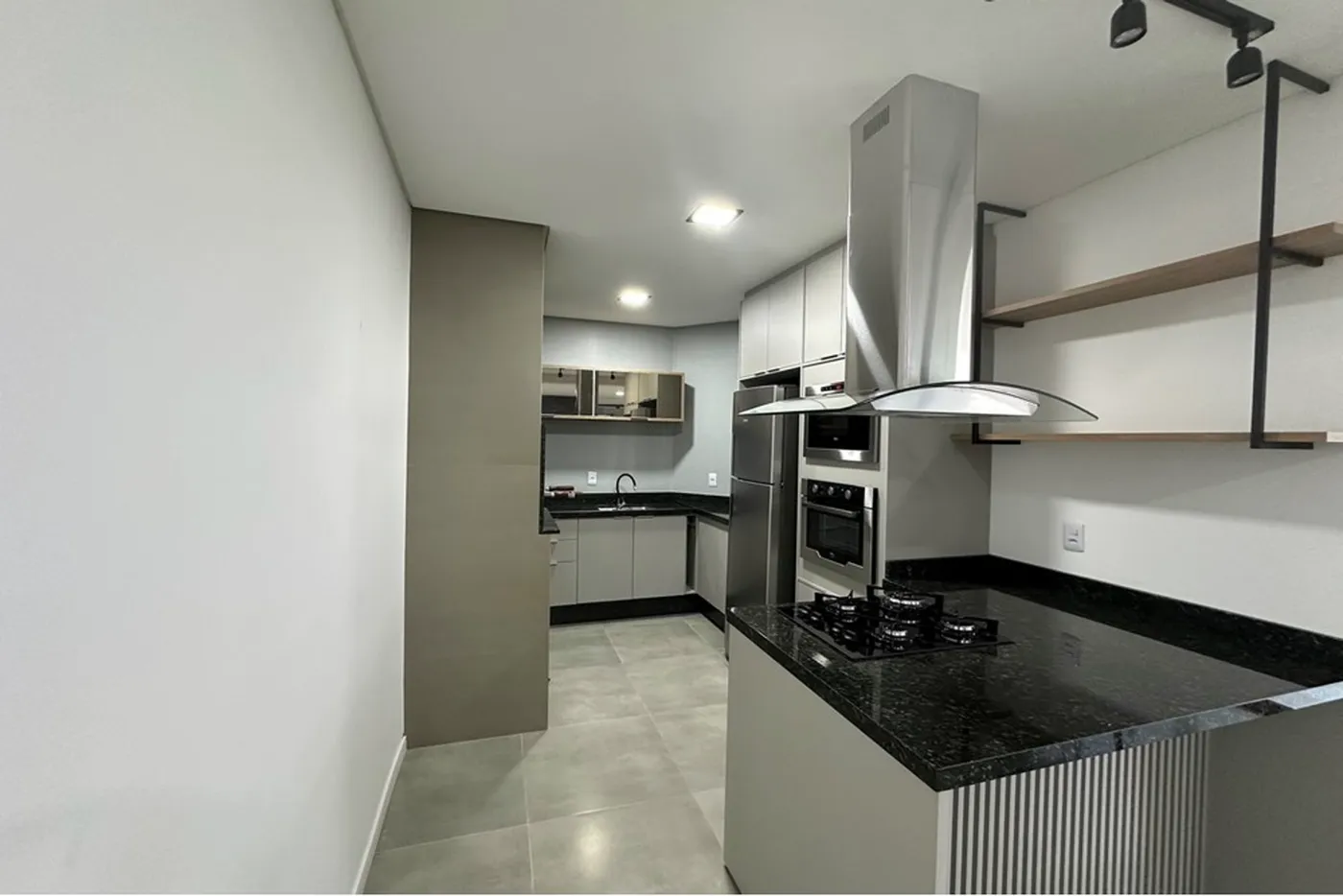 ILI 44 Apto 590441010-63 - REMAX Dream On II Exclusividades