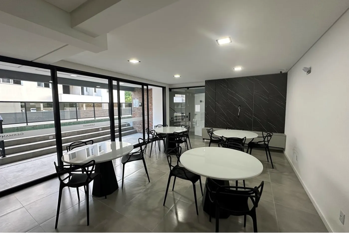 ILI 44 Apto 590441010-63 - REMAX Dream On II Exclusividades