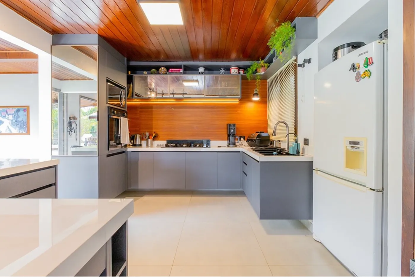 EPDAFDK3 100 Casa 601081064-34 - REMAX Lepex Exclusividades