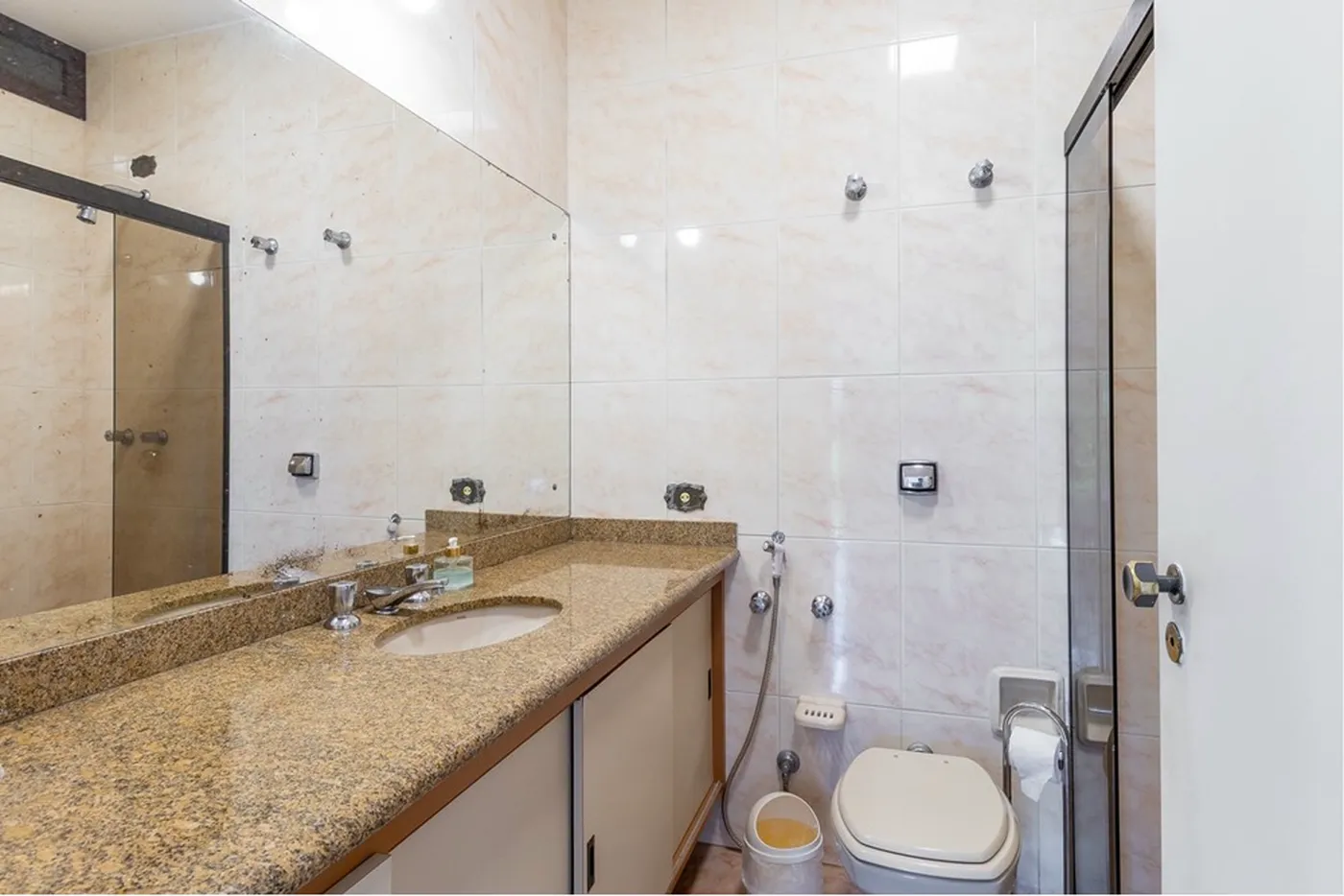 EPDAFDK3 100 Casa 601081064-34 - REMAX Lepex Exclusividades