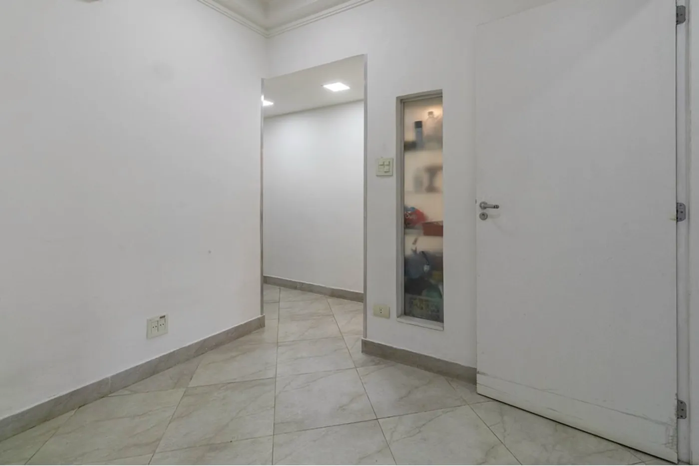 ÁBC 264 Sala 601371083-2 - REMAX Boutique Exclusividades