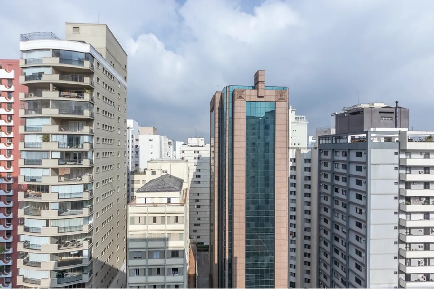 JPJ 358 Apto 630331044-23 - REMAX Comunità Exclusividades