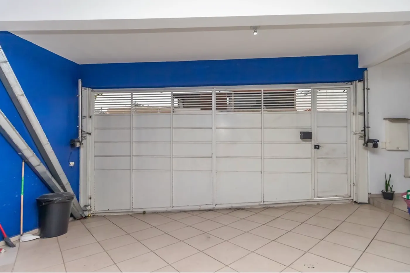VESL 1932 Casa 601811011-15 - REMAX HomeVision Exclusividades
