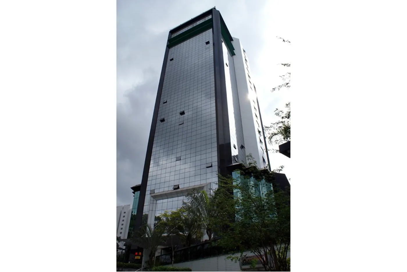 HMG 306 Sala 601081019-47 - REMAX Lepex Exclusividades
