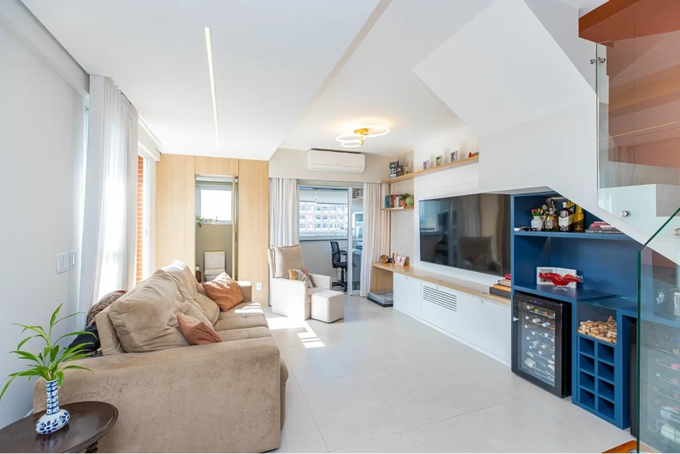 BVMDC 611 Apto 601241014-56 - REMAX Ville Exclusividades