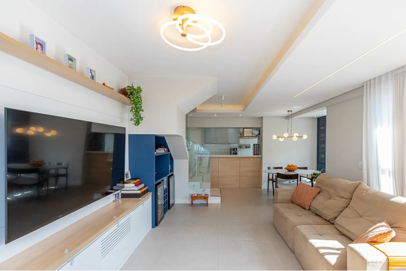 BVMDC 611 Apto 601241014-56 - REMAX Ville Exclusividades