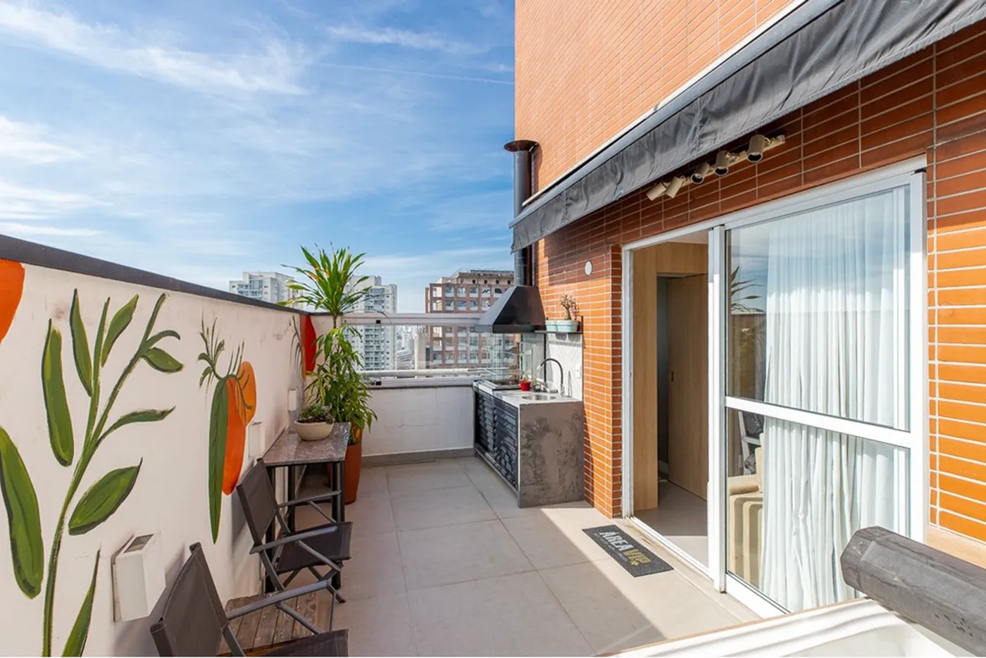 BVMDC 611 Apto 601241014-56 - REMAX Ville Exclusividades