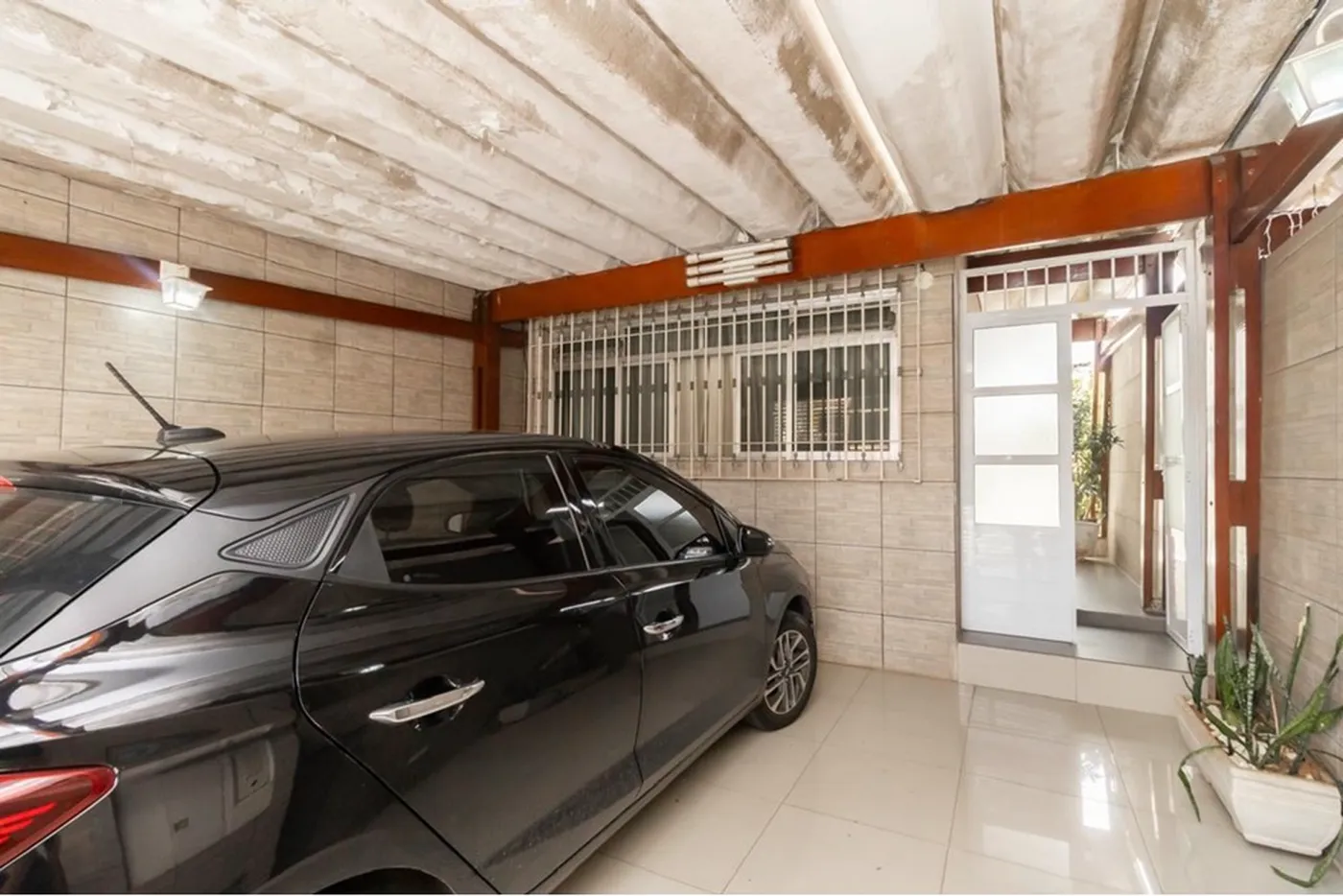 FDÓMMDA 166 601371095-13 - REMAX Boutique Exclusividades