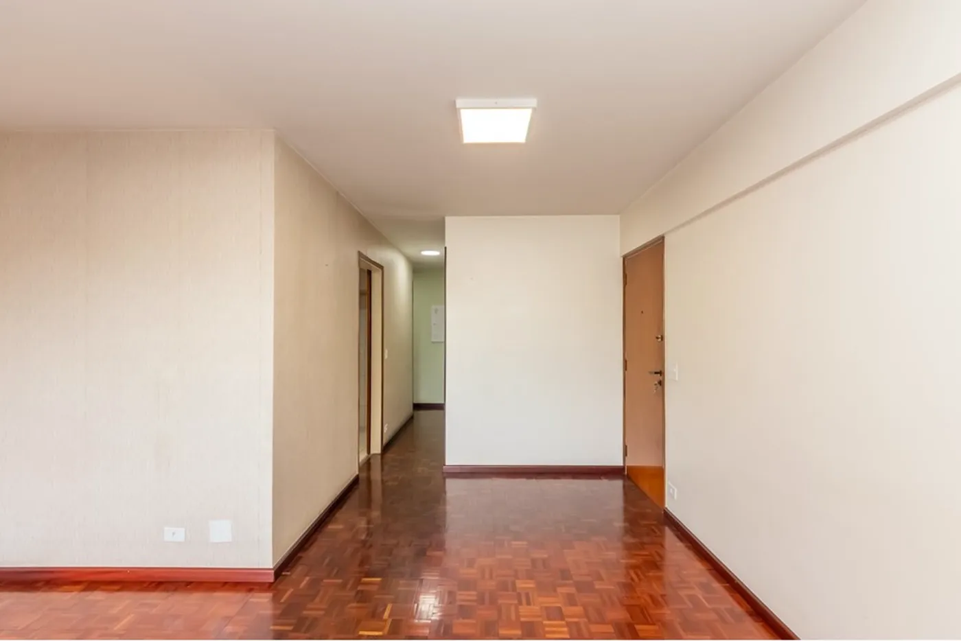 ADSDC 606 Apto 602291041-2 - REMAX B12 Exclusividades