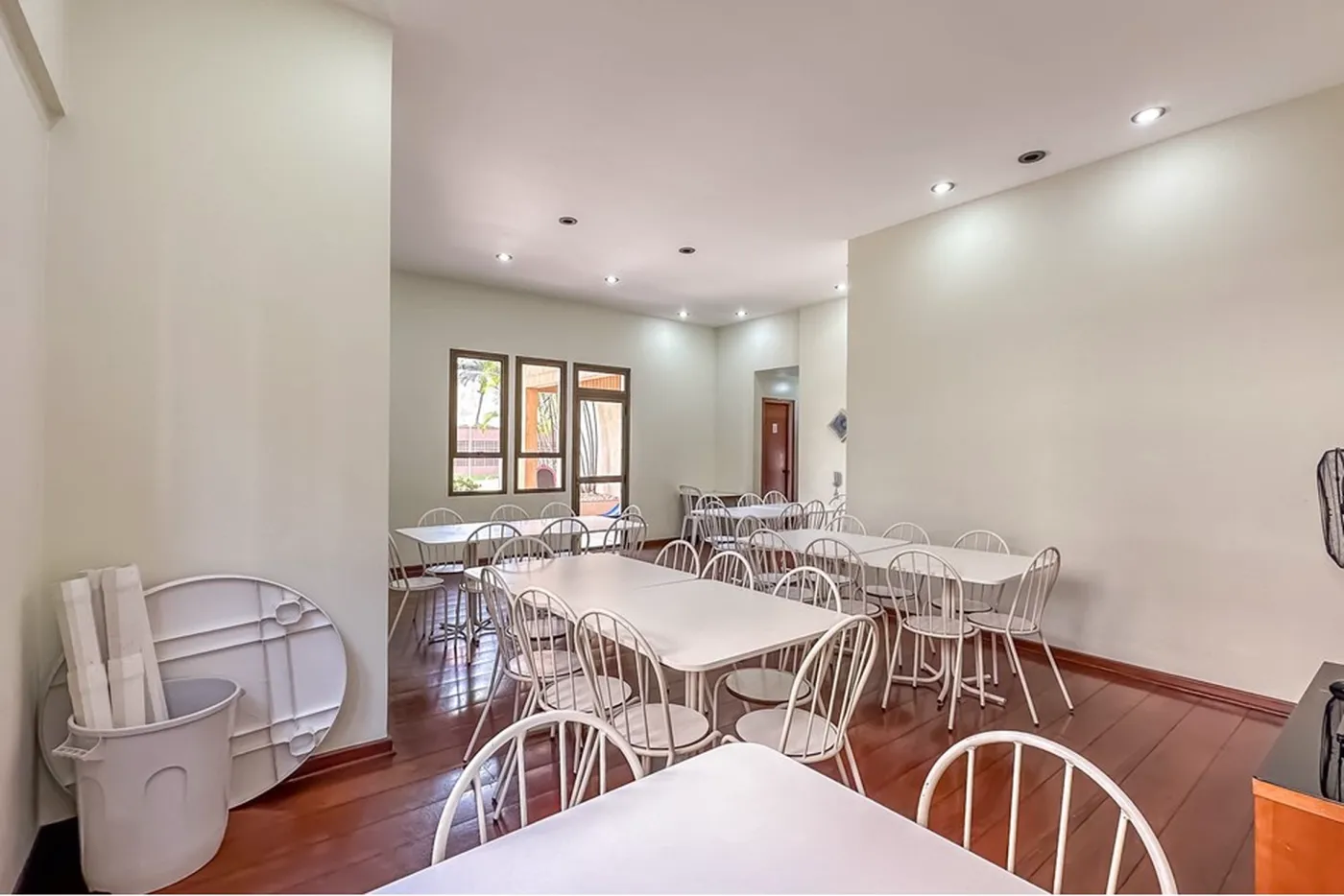 ADSDC 606 Apto 602291041-2 - REMAX B12 Exclusividades