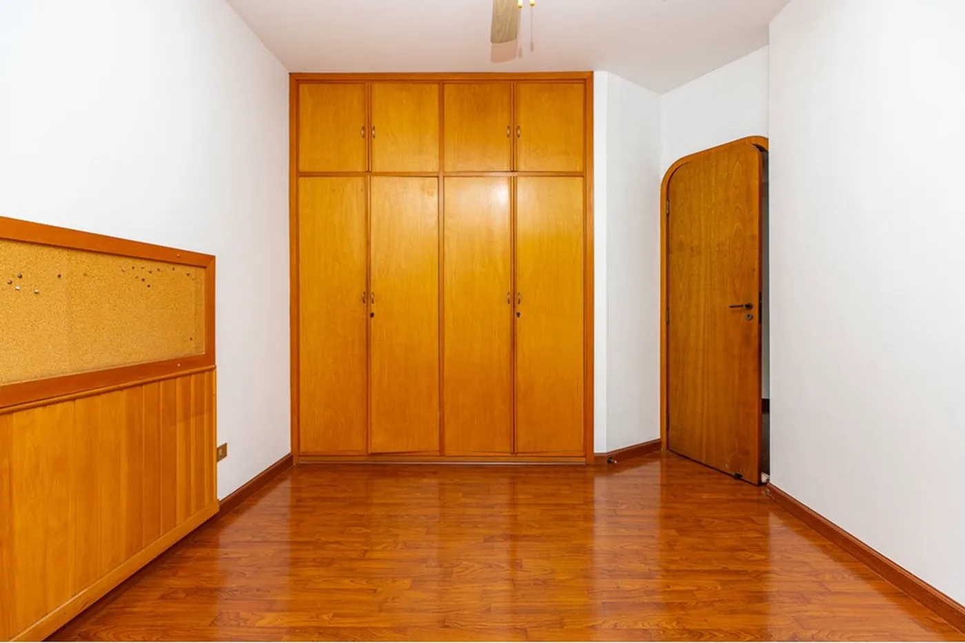 PSG 70 Apto 601371001-100 - REMAX Boutique Exclusividades