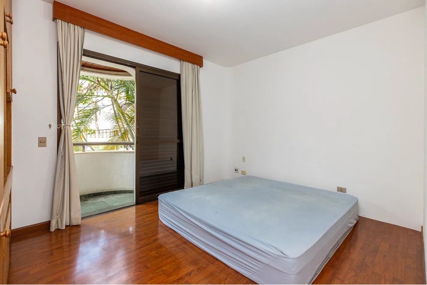 PSG 70 Apto 601371001-100 - REMAX Boutique Exclusividades