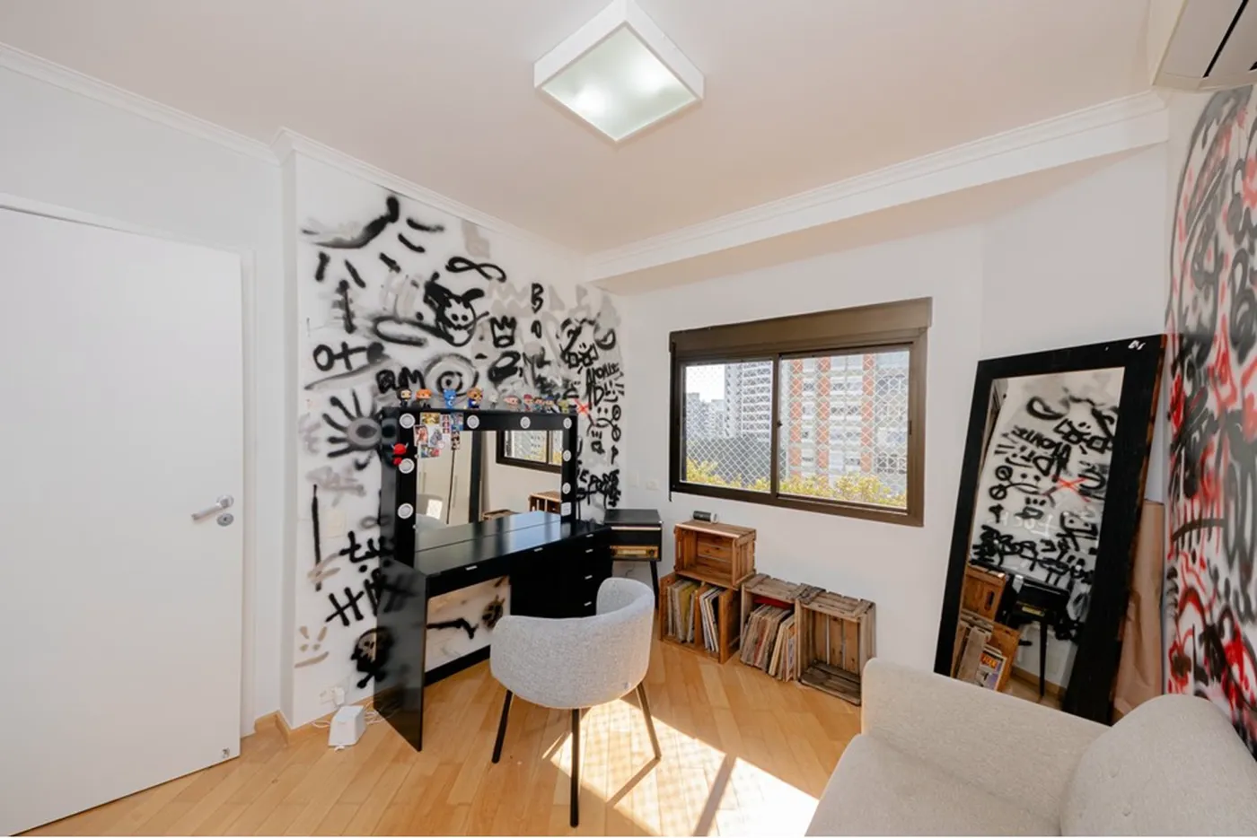 CBE 346 Apto 601371058-12 - REMAX Boutique Exclusividades