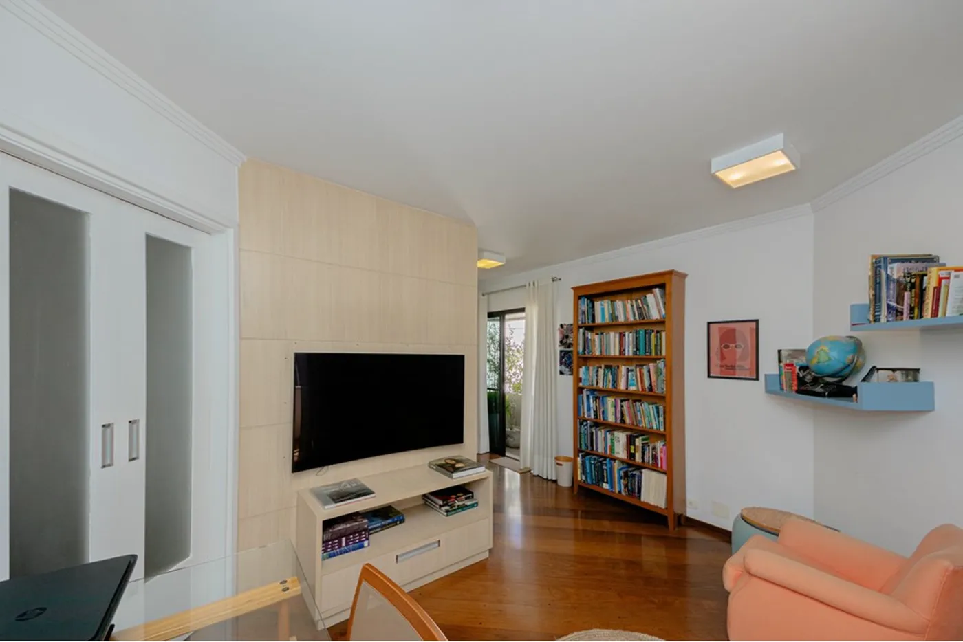 CBE 346 Apto 601371058-12 - REMAX Boutique Exclusividades