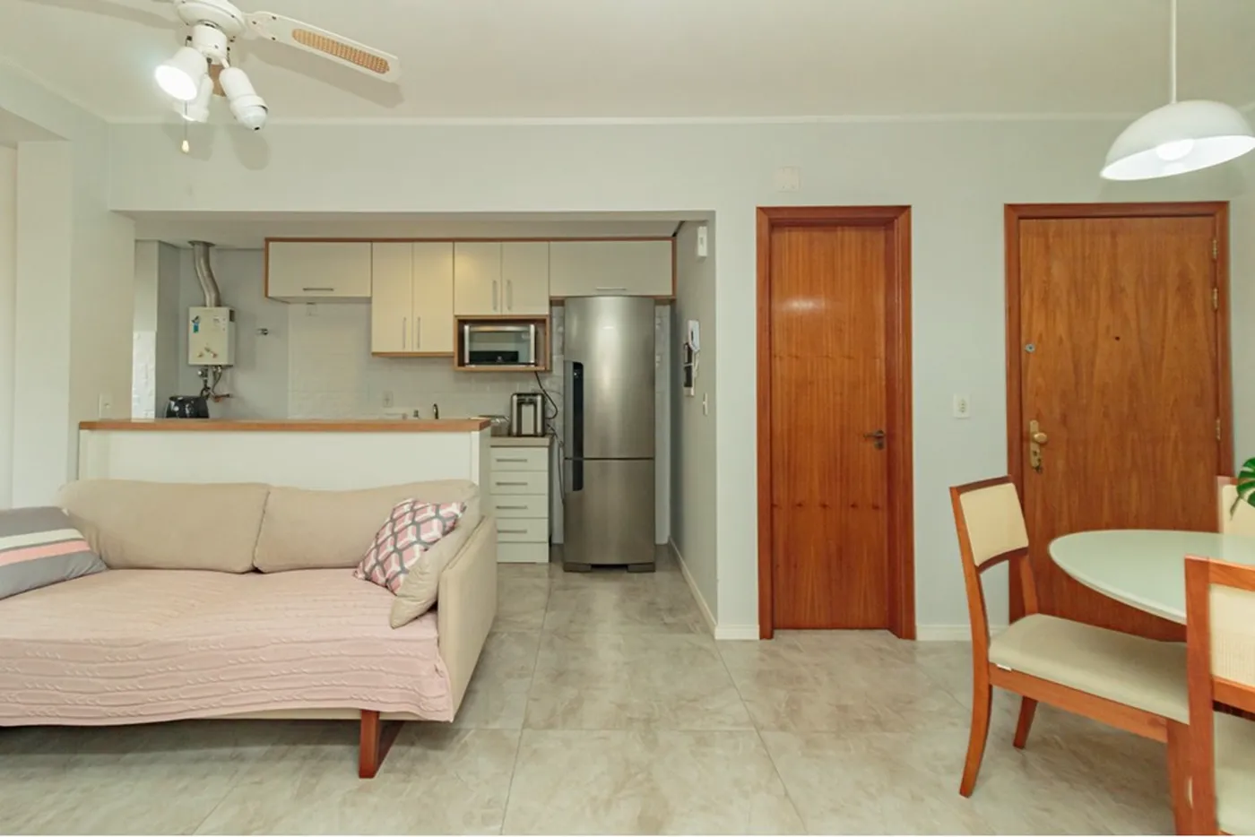 CI 1254 Apto 610221045-29 - REMAX Donno Exclusividades