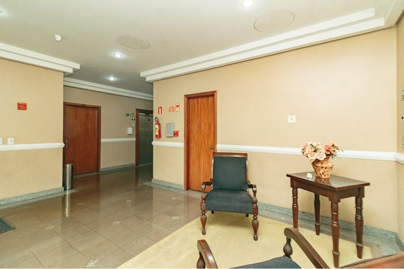CI 1254 Apto 610221045-29 - REMAX Donno Exclusividades
