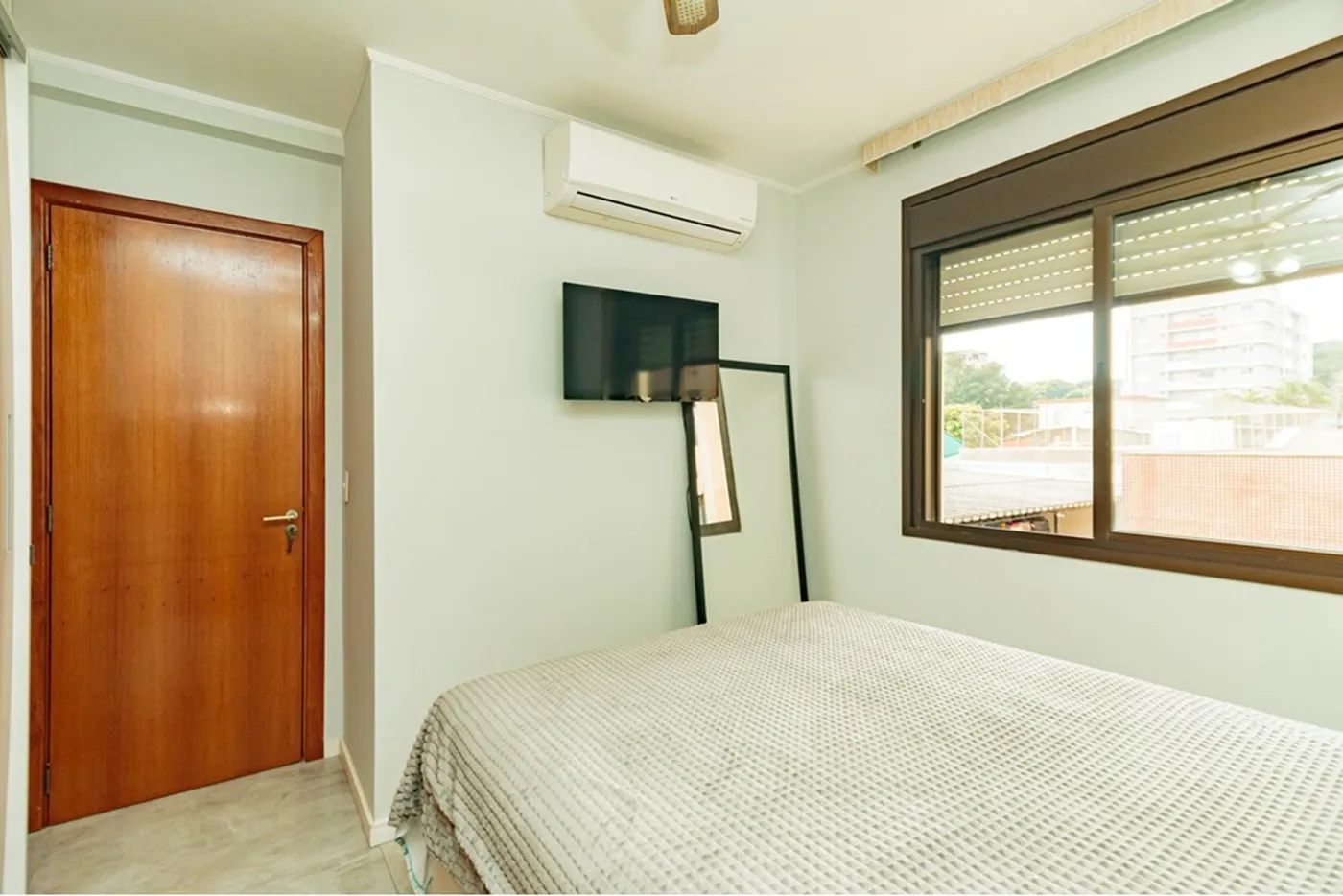 CI 1254 Apto 610221045-29 - REMAX Donno Exclusividades