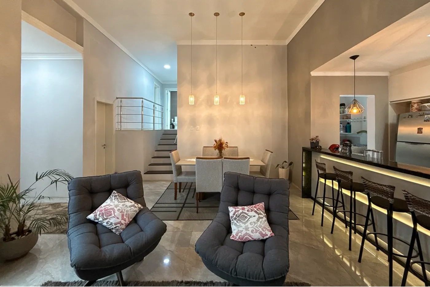 IDR 841 Casa 612651005-89 - REMAX Pillares Exclusividades