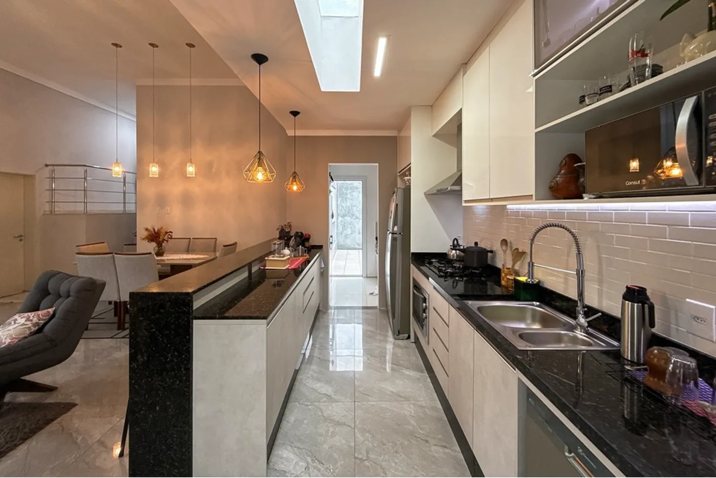 IDR 841 Casa 612651005-89 - REMAX Pillares Exclusividades