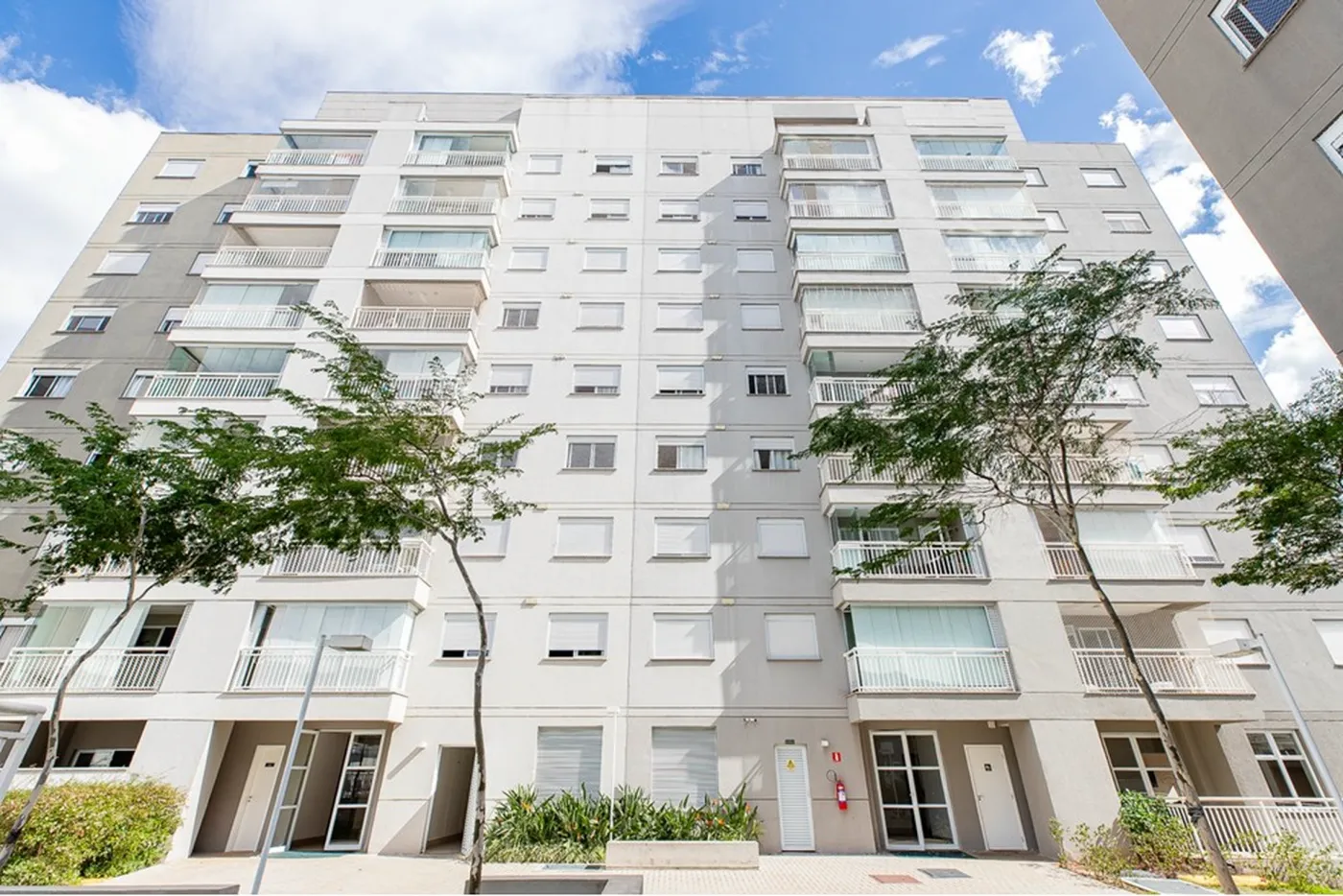 VIA 101 Apto 601131002-57 - REMAX Ares Exclusividades