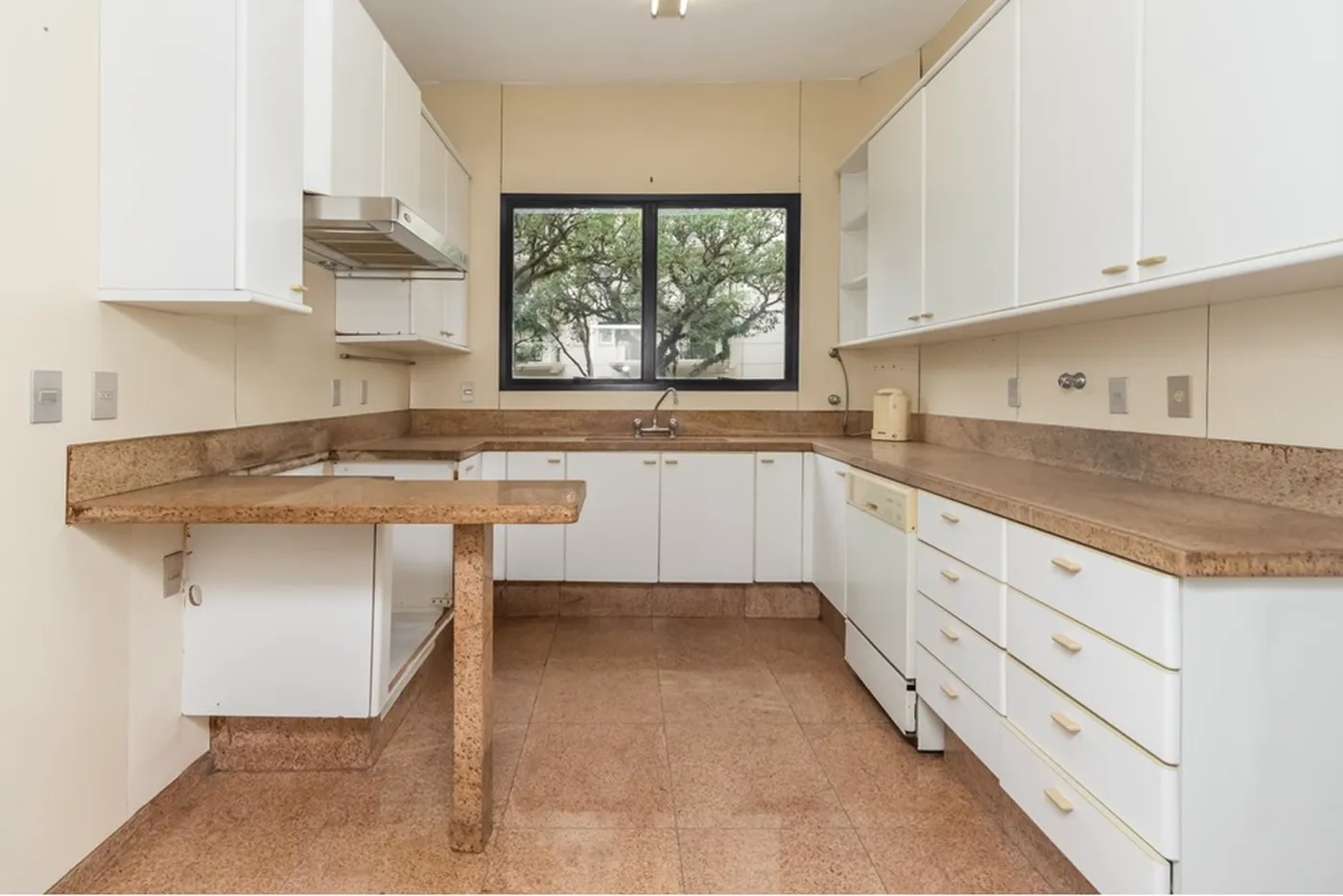 SCDM 10 Apto 601371058-8 - REMAX Boutique Exclusividades