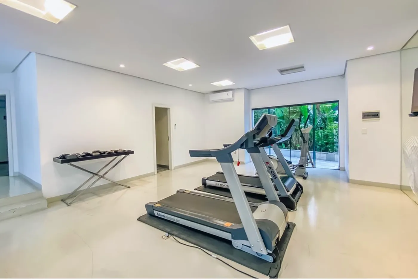 SCDM 10 Apto 601371058-8 - REMAX Boutique Exclusividades