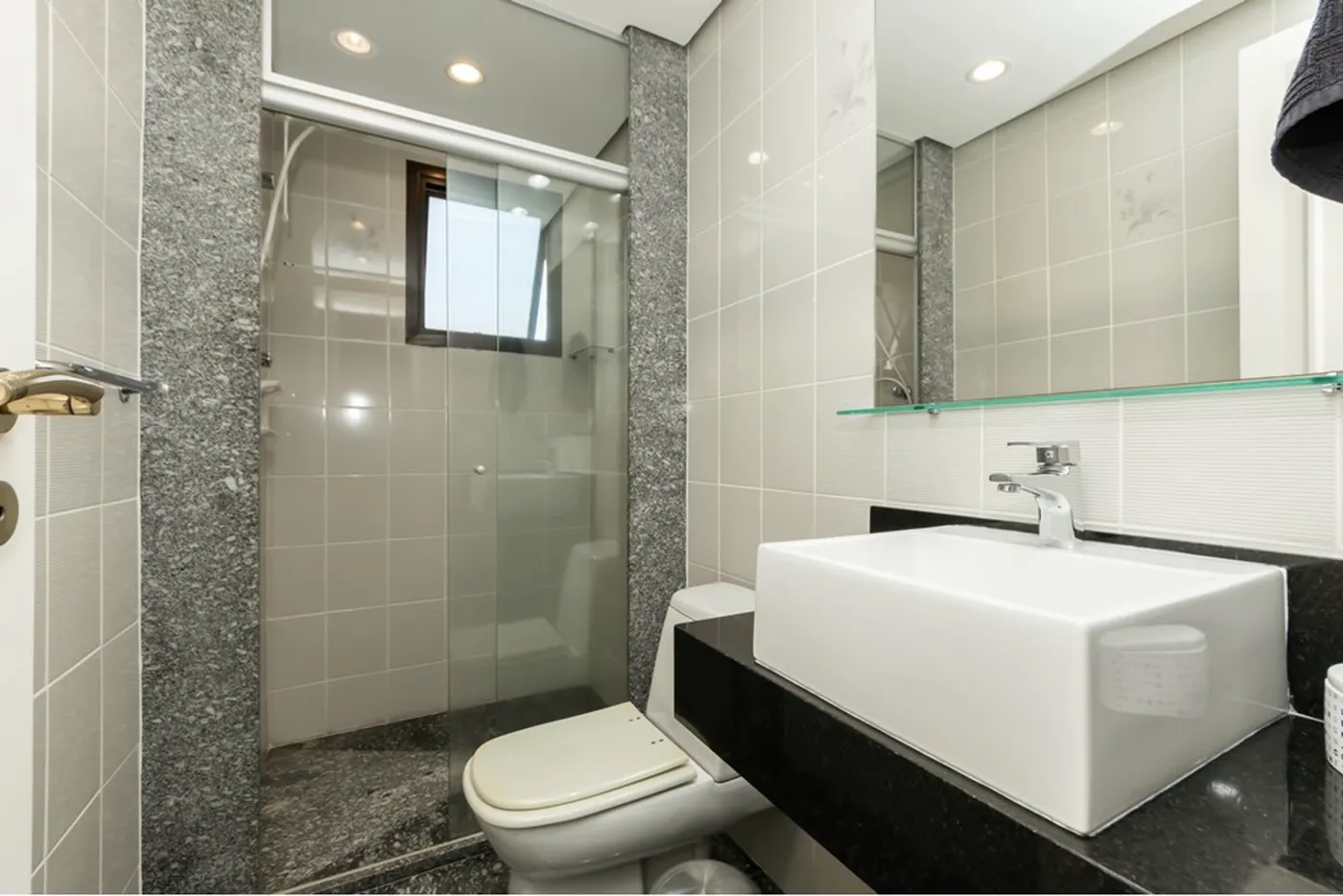 MCJG 20 Apto 602031008-64 - REMAX Classique Exclusividades