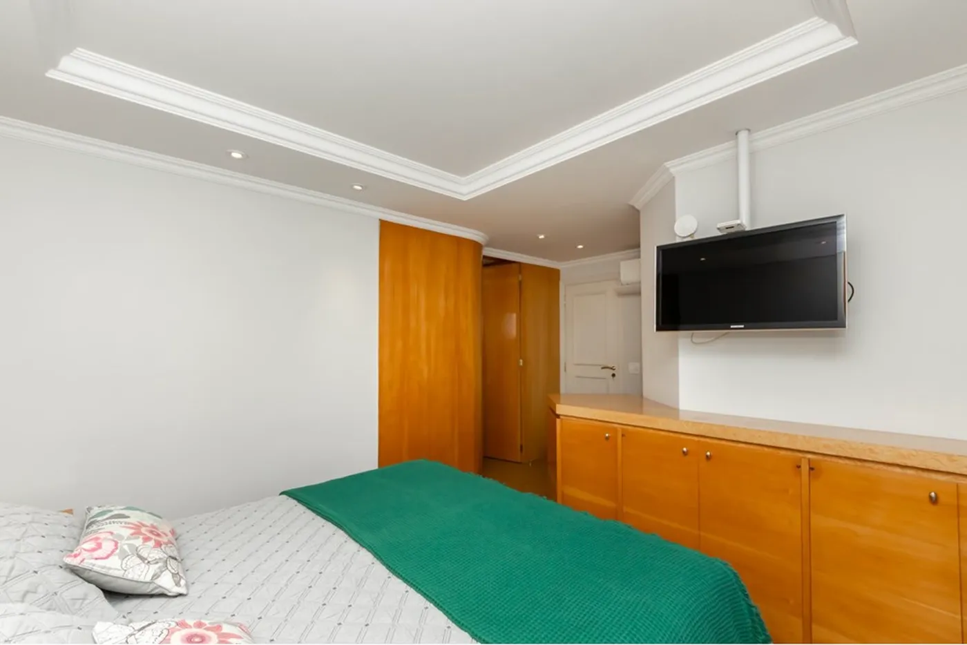 MCJG 20 Apto 602031008-64 - REMAX Classique Exclusividades