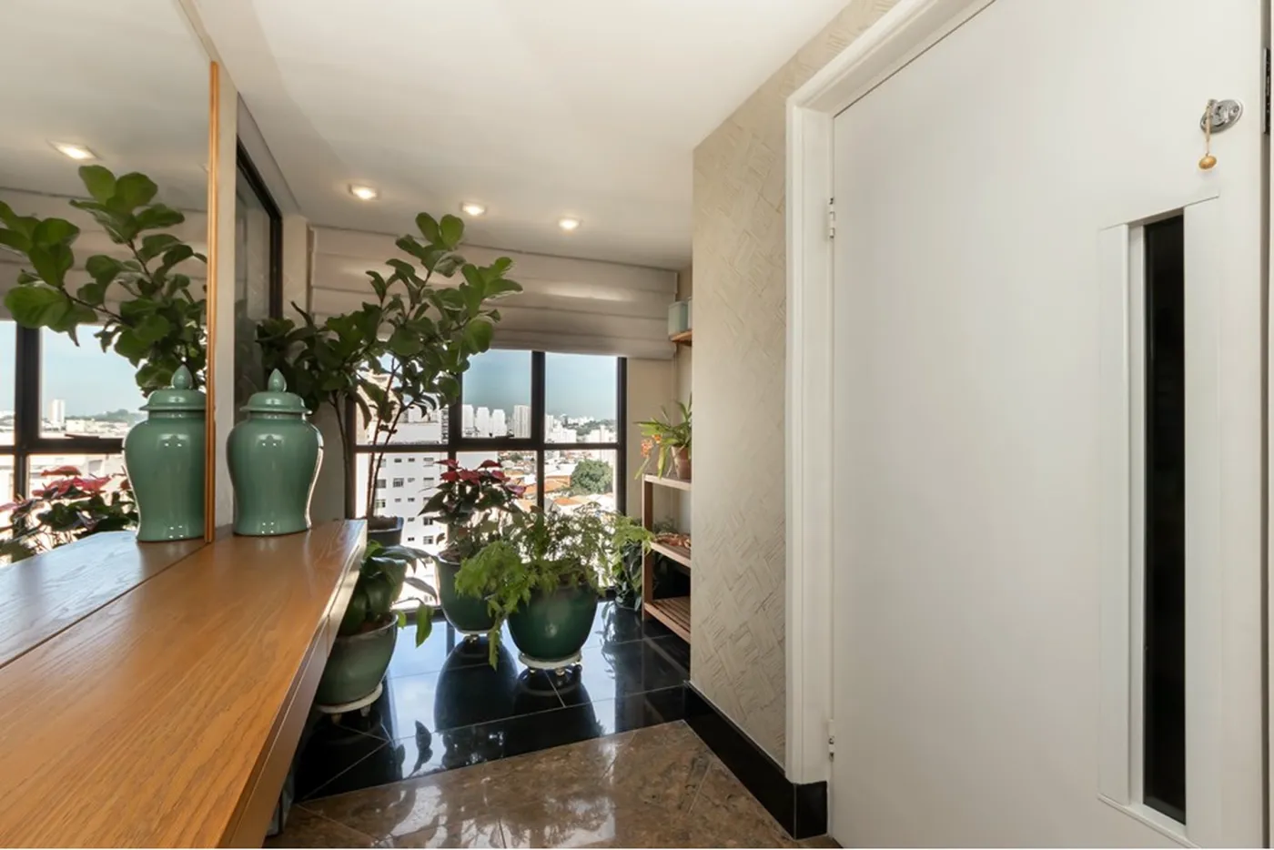MCJG 20 Apto 602031008-64 - REMAX Classique Exclusividades