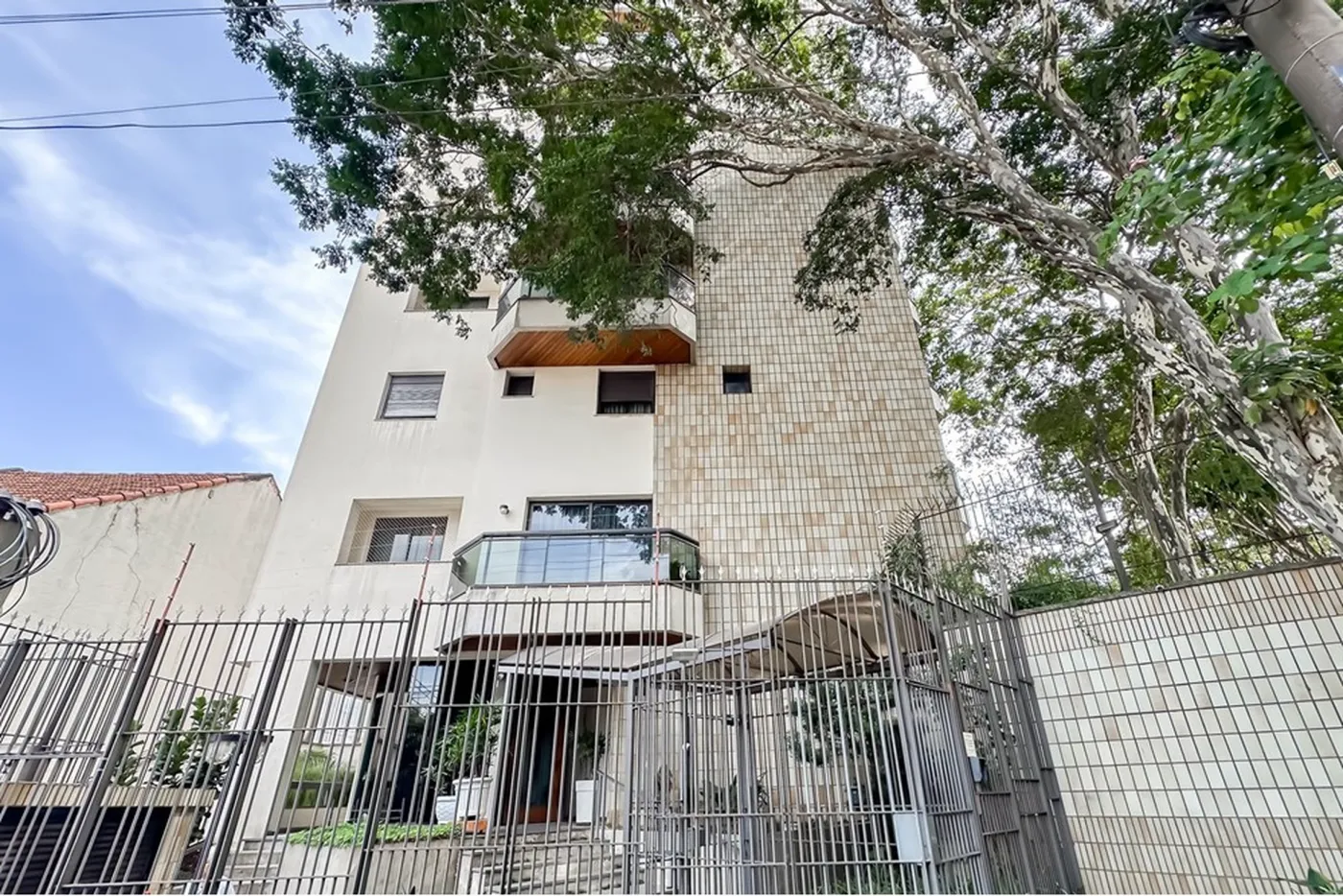 MCJG 20 Apto 602031008-64 - REMAX Classique Exclusividades