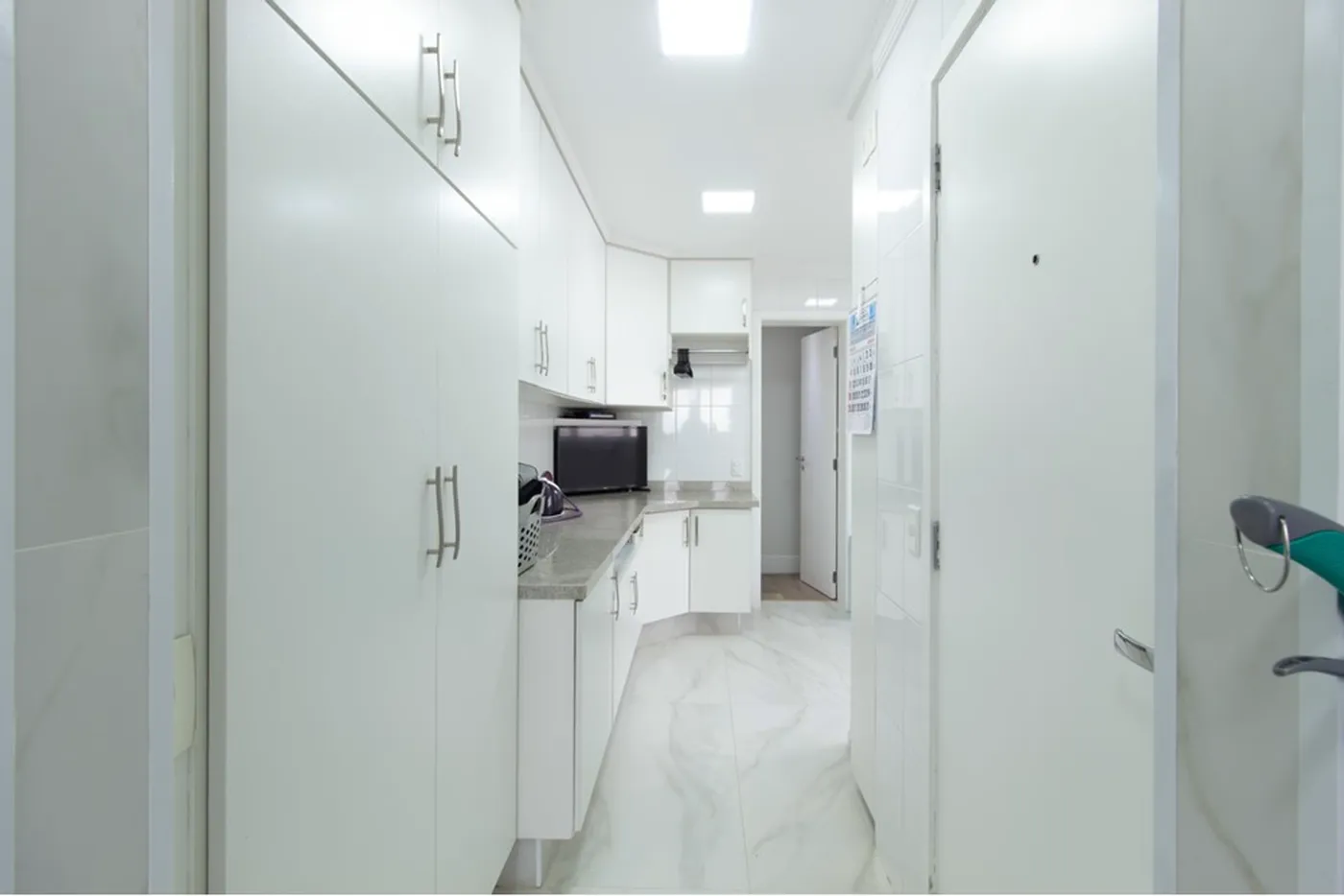 VAI 40 Apto 601971072-33 - REMAX Empire Exclusividades