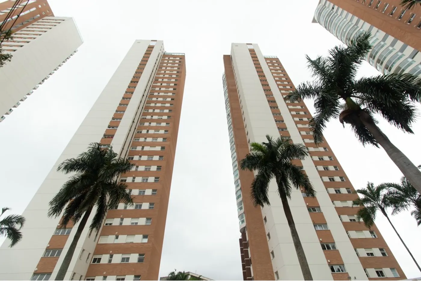VAI 40 Apto 601971072-33 - REMAX Empire Exclusividades