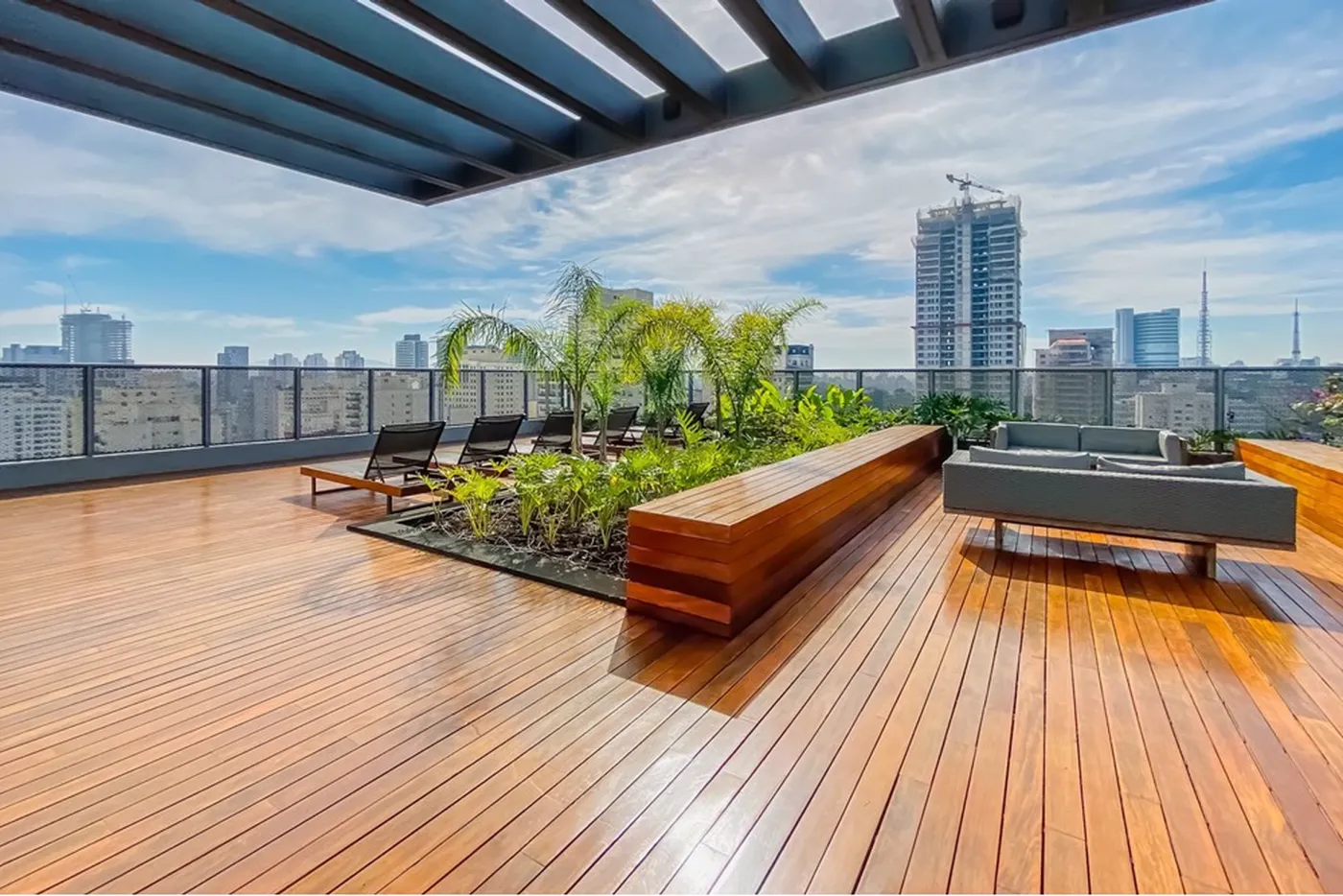 PAG 287 Apto 601721028-40 - REMAX Front Exclusividades