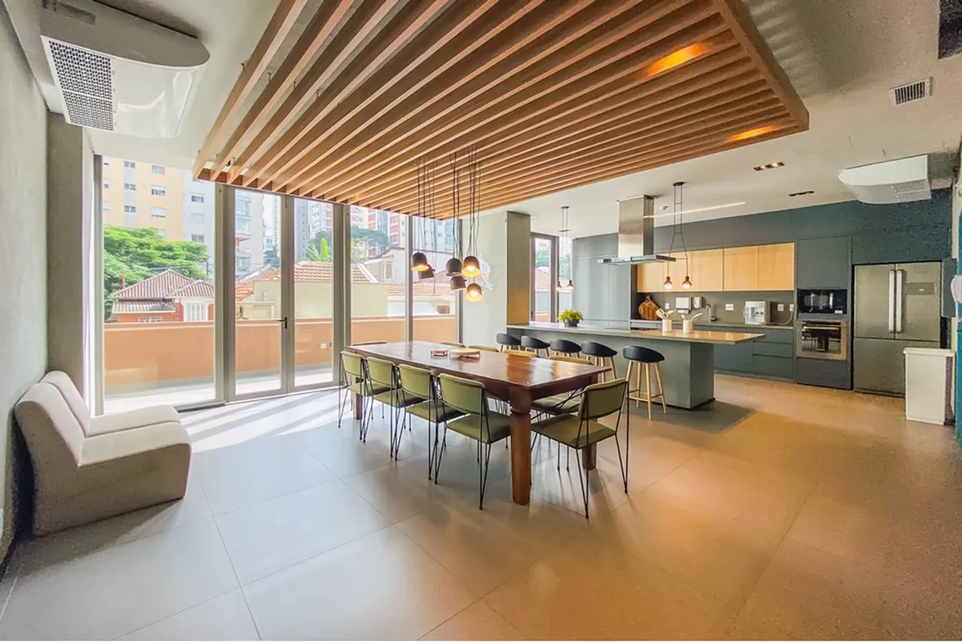 PAG 287 Apto 601721028-40 - REMAX Front Exclusividades