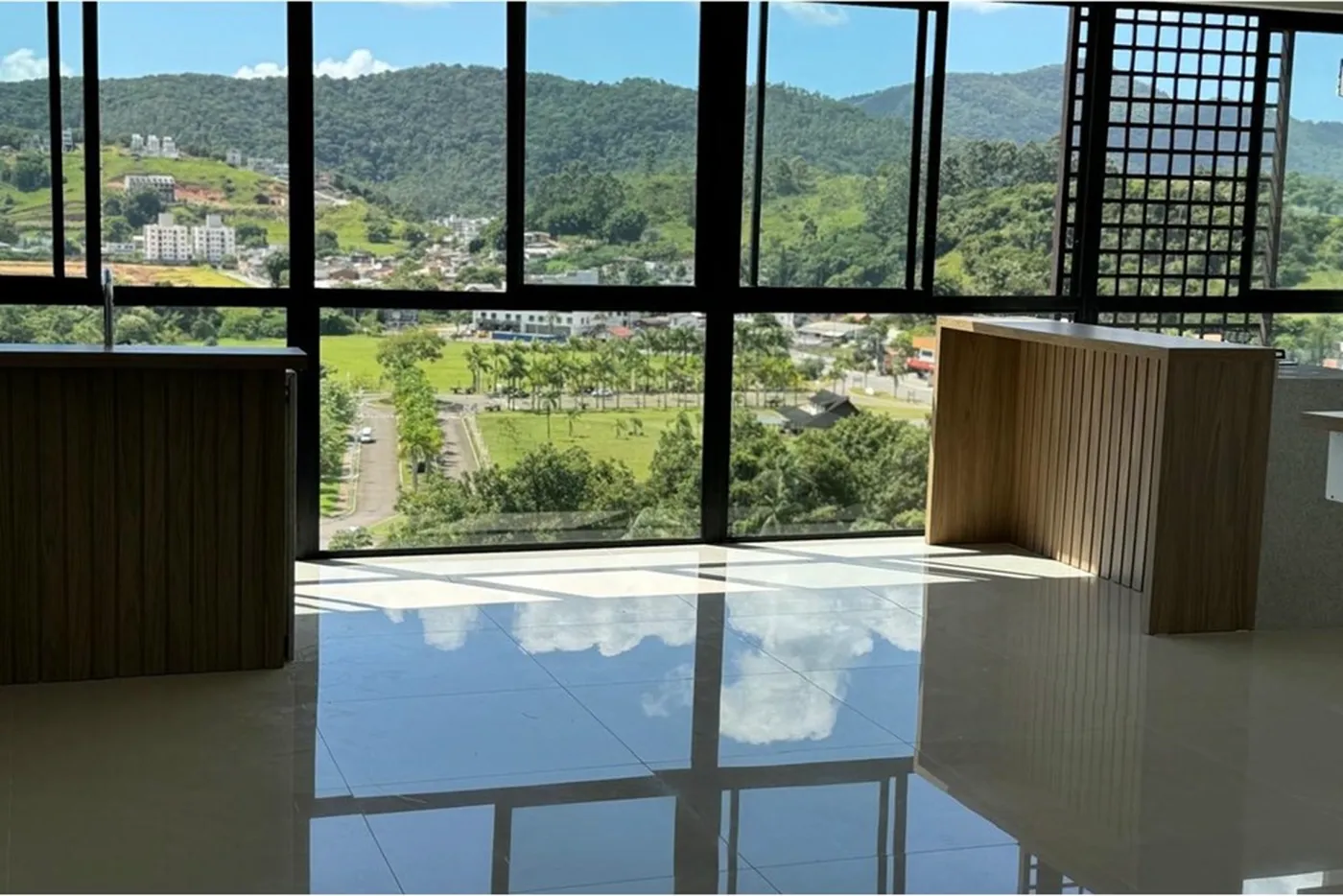 CRJM 115 Apto 590231101-26 - REMAX Dream On Exclusividades